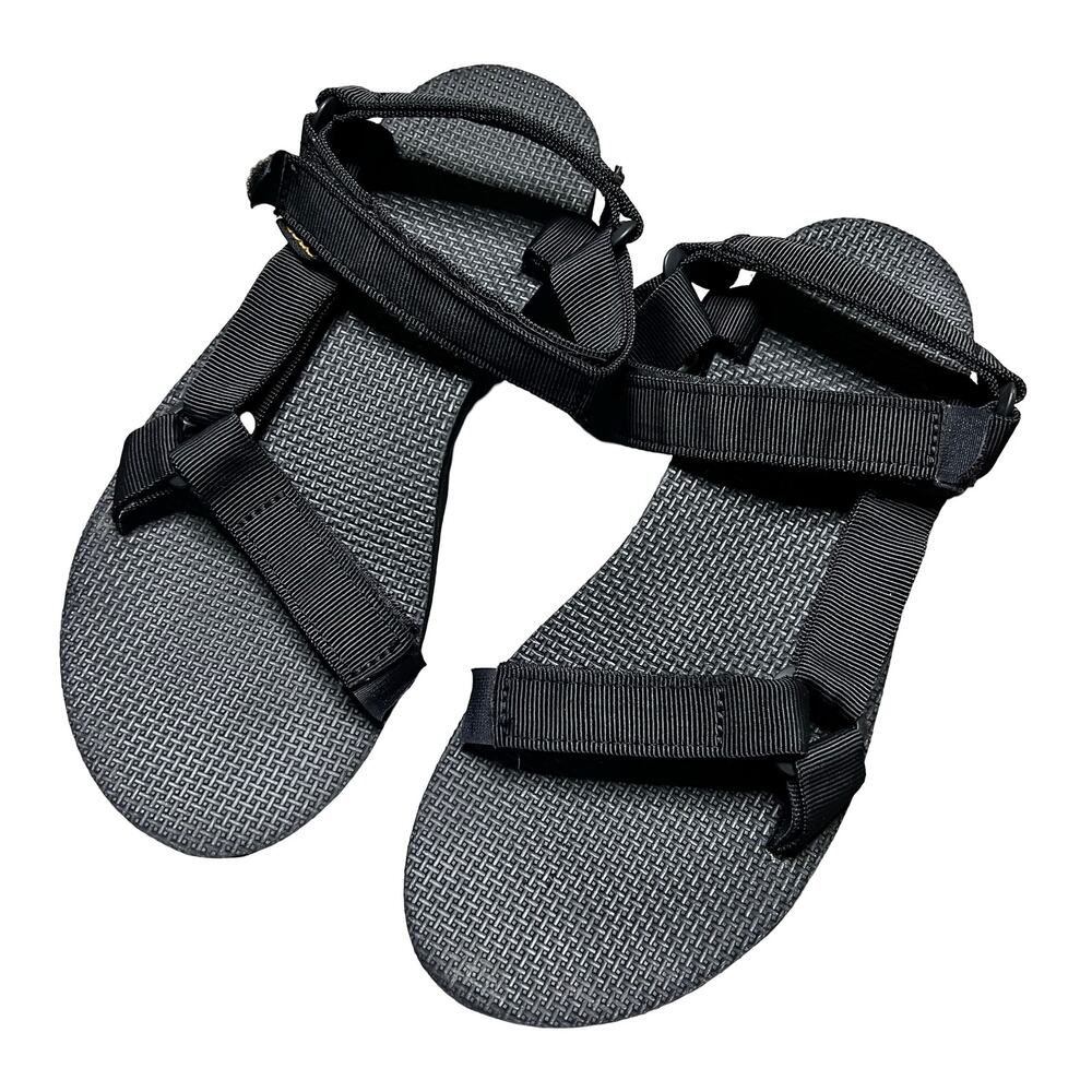 TEVA Women's Universal Flat Sandal Black 9